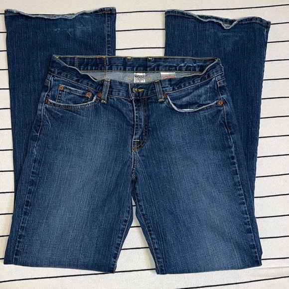 Vintage Lucky Brand Sweet N Low USA Made Flared Leg Jeans Size 8 - Picture 1 of 15